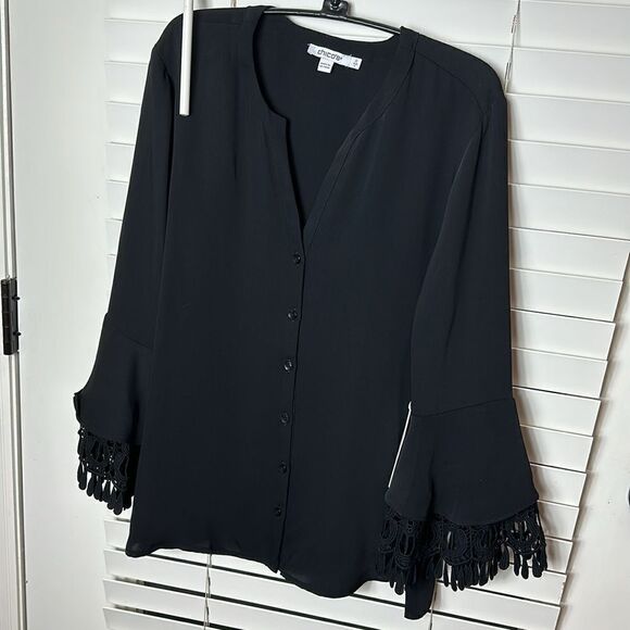 Chico’s SZ 0 long sleeve button up top - Picture 8 of 11